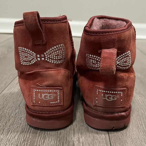 UGG Suede Swarovski Crystal Embellishments Mini Burgundy Sparkle Boots - Picture 4 of 10